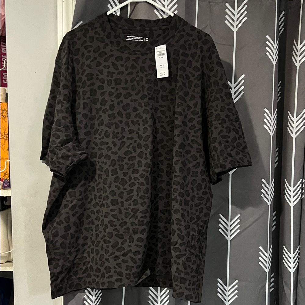 Abercrombie & Fitch Black Leopard Print Tee